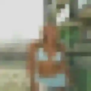 Anaïs, 25 ans, connectée à Eulmont pour une rencontre coquine