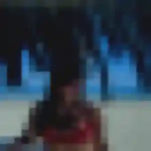 Paulette (19 ans) à Feillens propose un rencontre adulte maintenant
