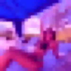 Découvre Saly, 21 ans à Fitz-James en privé