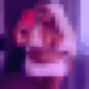 Kiné, 41 ans, en ligne à Fleury pour une rencontre coquine