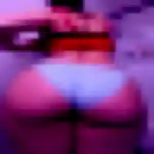 Photo de Wendy à Foëcy (31 ans) - rencontre adulte anonyme