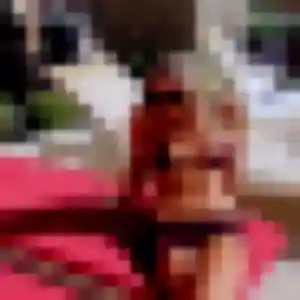 Photo de Rosalie à Follainville-Dennemont (23 ans) - rencontre adulte anonyme