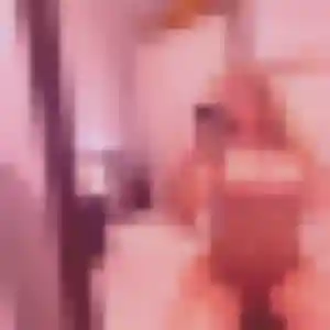 Contacte Céline, 31 ans à Folschviller en privé