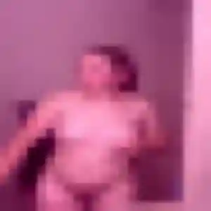 Zoé, 29 ans, cherche un rencontre adulte à Forcalqueiret