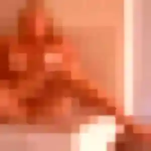 Noémie (19 ans) à Fournets-Luisans cherche une rencontre ce soir