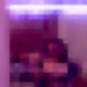 Contacte Zaïna, 22 ans à Froncles en t'inscrivant