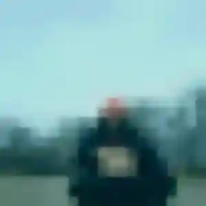 Découvre Sarjo, 33 ans à Garons gratuitement