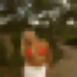 Sexy Adeline, 20 ans à Gazeran - découvrir son profil
