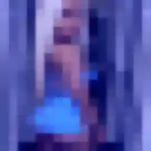 Bola, 25 ans, connectée à Genech pour une rencontre coquine