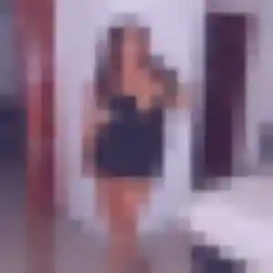 Favour, 26 ans, veut un rencontre adulte à Genouilly