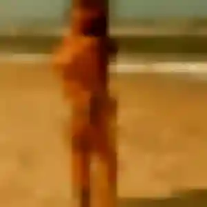 Djeneba, 20 ans, veut un rencontre adulte à Girolles