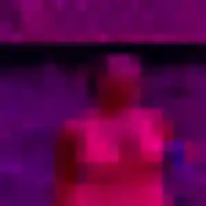 Océane, femme de 20 ans propose rencontre adulte à Golfech