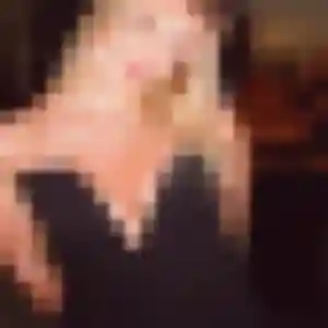 Ursula, fille de 22 ans veut rencontre adulte à Gorges