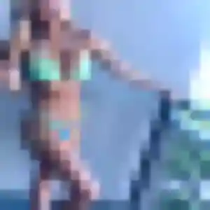 Charmante Karima, 37 ans à Gouézec - la contacter