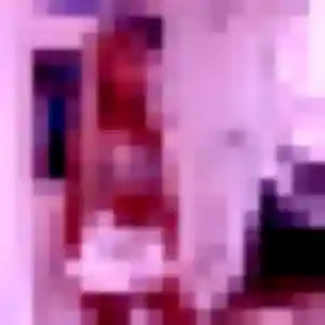 Adja, 36 ans, en ligne à Gravigny pour une rencontre coquine