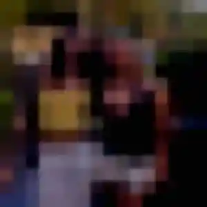 Roxane, 19 ans, connectée à Grez-sur-Loing pour une rencontre coquine