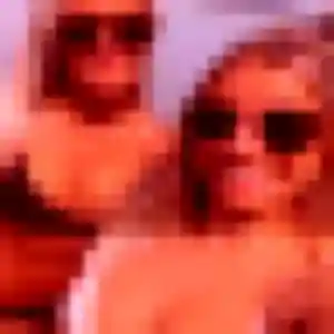 Capucine, 24 ans, connectée à Guipavas pour une rencontre coquine