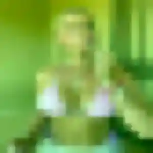 Jolie Roxane, 26 ans à Gy-les-Nonains - voir sa photo