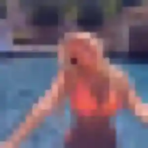 Photo privée de Constance, 43 ans à Hadol - rencontre sans lendemain