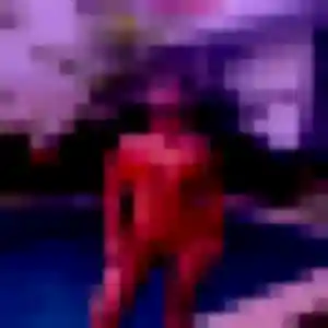 Sexy Khoudia, 20 ans à Hallines - découvrir son profil
