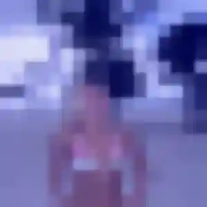 Laetitia, 22 ans, disponible à Halsou pour un rencontre adulte