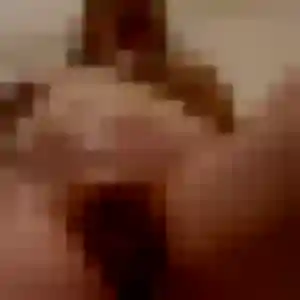Gaëlle (21 ans) à Ham cherche un rencontre adulte maintenant