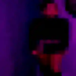 Photo exclusive de Bahati, 19 ans à Hasparren - plan discret