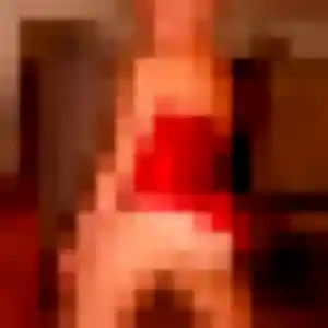 Xavière, femme de 45 ans cherche rencontre adulte à Hédé-Bazouges