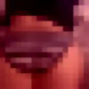 Afi, 28 ans, connectée à Hennebont pour un rencontre adulte