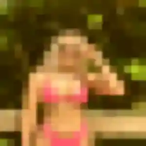 Rejoins Yasmine, 24 ans à Hérissart gratuitement