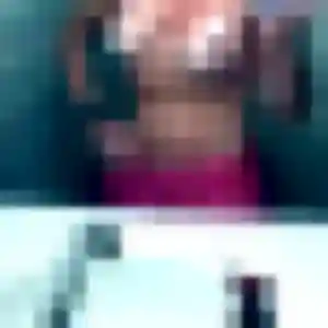 Fatou, 29 ans, connectée à Hermeray pour une rencontre coquine