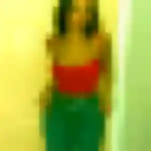 rencontre adulte à Heuringhem : profil de Afia, 20 ans - sans engagement