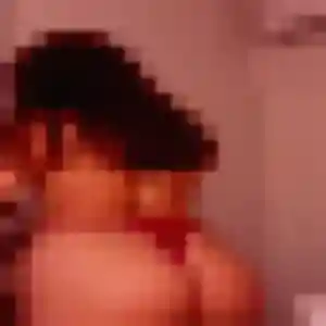 Charmante Daphné, 32 ans à Hirson - voir sa photo