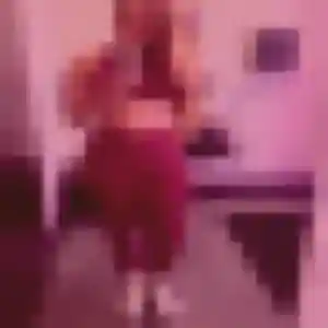 Fatoumata, 21 ans, cherche un rencontre adulte à Holnon