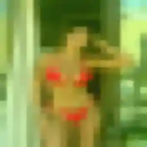 Éléonore, 27 ans, dispo pour rencontre adulte à Holving