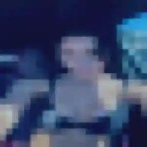 Contacte Félicité, 24 ans à Holving gratuitement