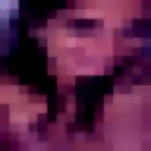 Mégane, 33 ans, connectée à Hourtin pour un rencontre adulte
