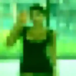 Contacte Véronique, 29 ans à Houssen en privé