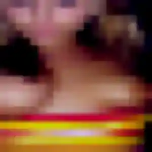 Isis, 32 ans, connectée à Huez pour un rencontre adulte