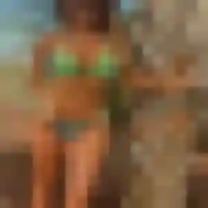 Precious, femme de 24 ans cherche rencontre adulte à Hyères