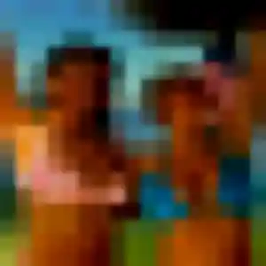 Gnilane, fille de 19 ans propose rencontre adulte à Irigny