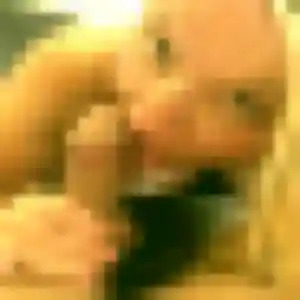 Faustine, 33 ans, en ligne à Irvillac pour une rencontre coquine