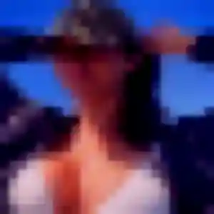 Fama, 43 ans, en ligne à Issou pour un rencontre adulte