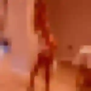 Aïcha, fille de 44 ans propose rencontre adulte à Issus