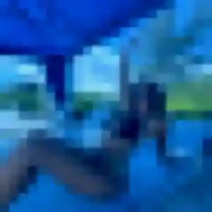 Charmante Ruth, 19 ans à Issus - la contacter