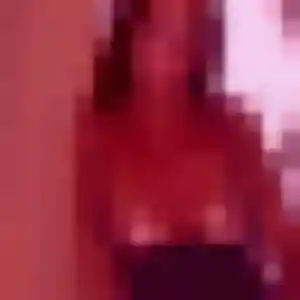 Photo privée de Neema, 22 ans à Issy-l'Évêque - rencontre sans lendemain
