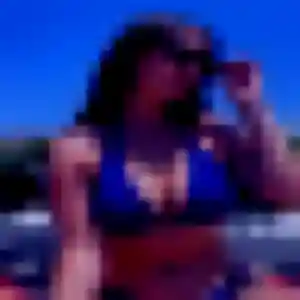 Grace, 22 ans, en ligne à Itxassou pour un rencontre adulte