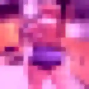 Esther, 38 ans, connectée à Izier pour un rencontre adulte