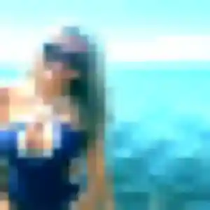 Affoué, 42 ans, connectée à Jallans pour un rencontre adulte