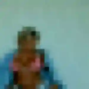 Jolie Wangari, 21 ans à Jausiers - la contacter